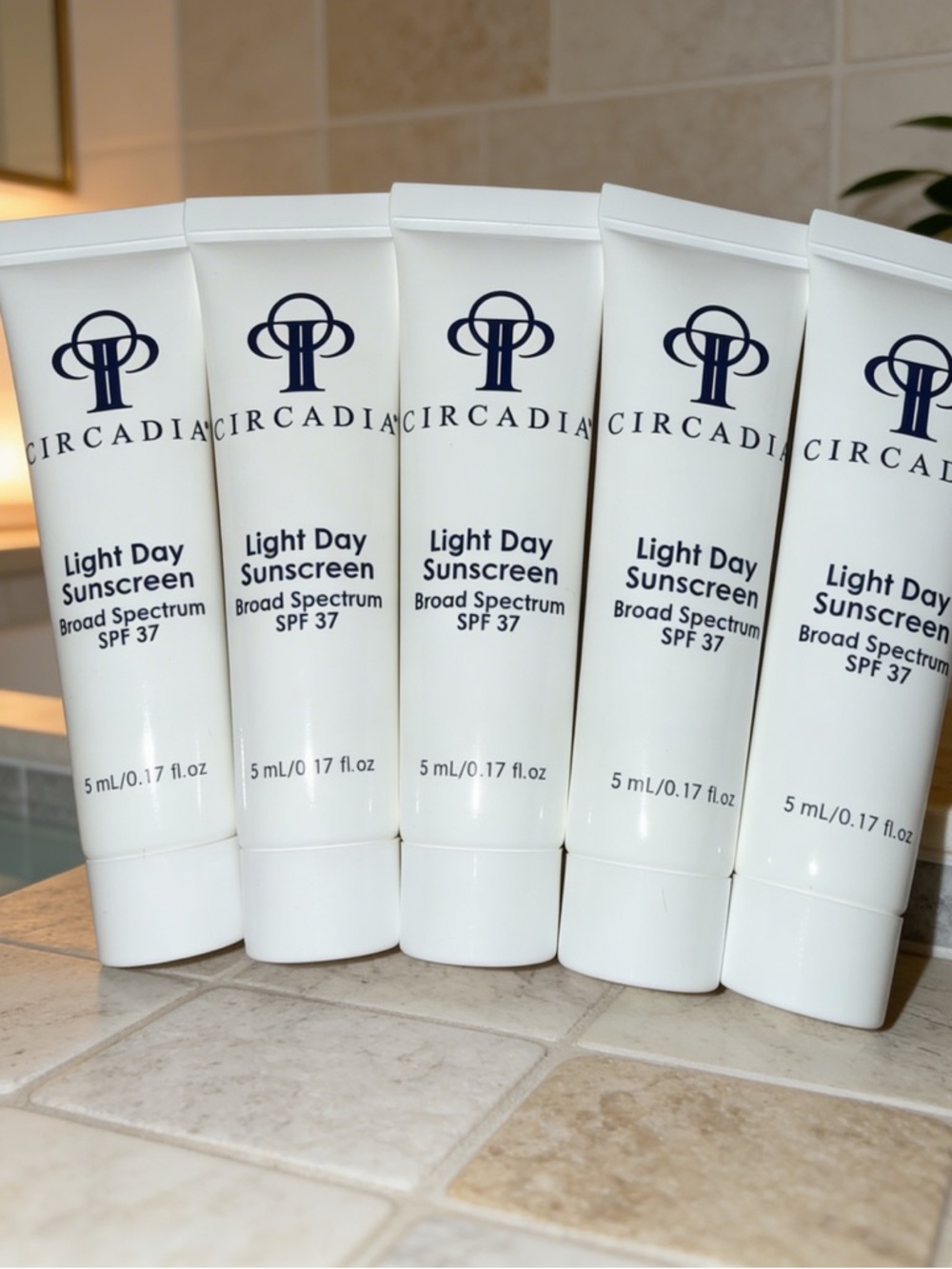 (10) Circadia Light Day Sunscreen SPF 37 - SAMPLE/TRAVEL 0.17oz
